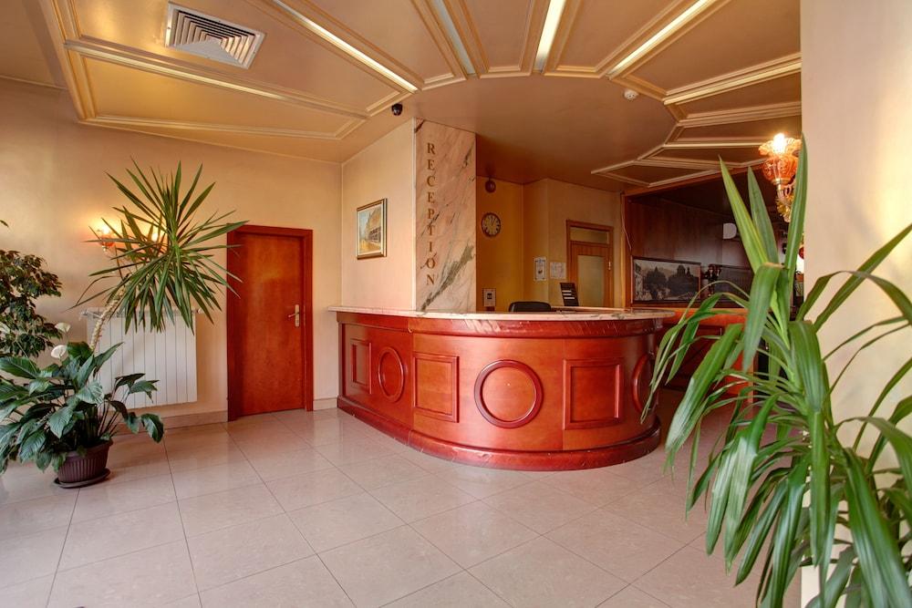 Central Plaza Hotel Sofya Dış mekan fotoğraf