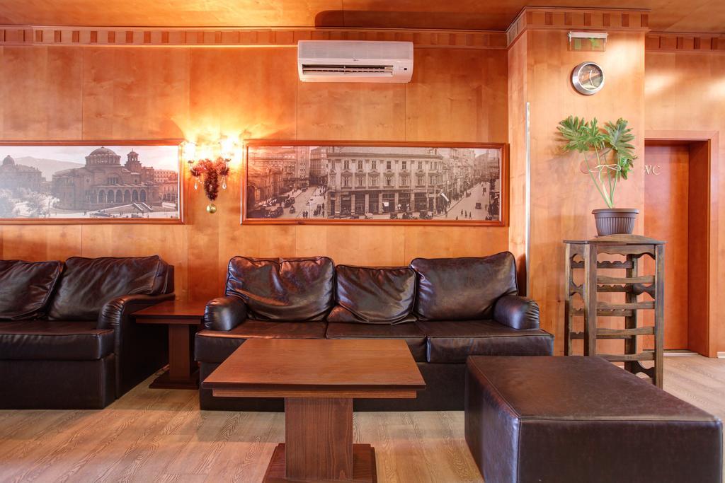 Central Plaza Hotel Sofya Dış mekan fotoğraf