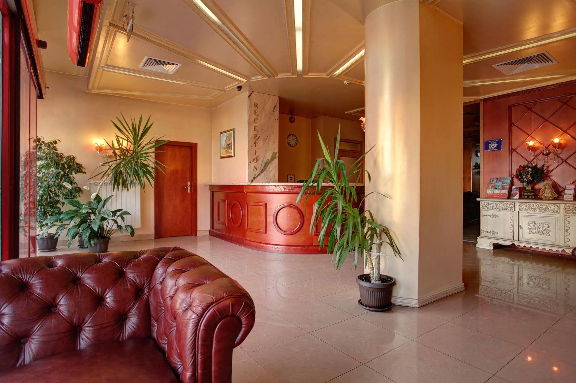 Central Plaza Hotel Sofya Dış mekan fotoğraf